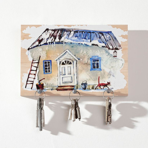 old country house paint key rack