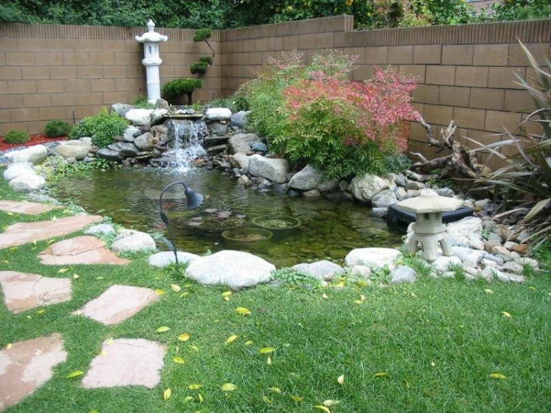 inspiring japanese stone lantern in courtyard of a Boston House