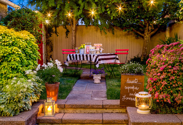 backyard decor for garden by night