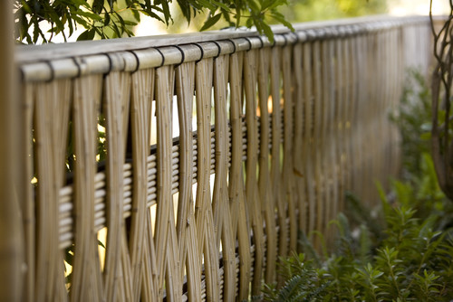 bamboo style japanese fence