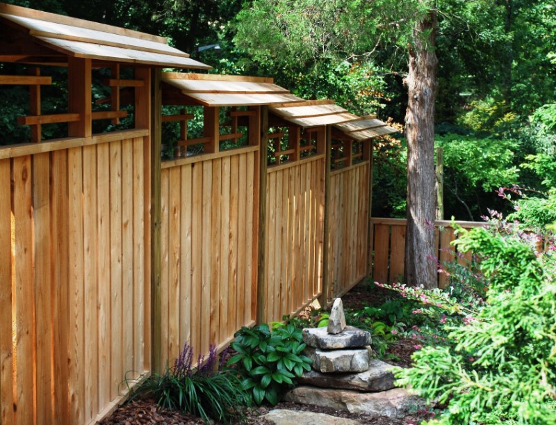 japanese fence panel with roof