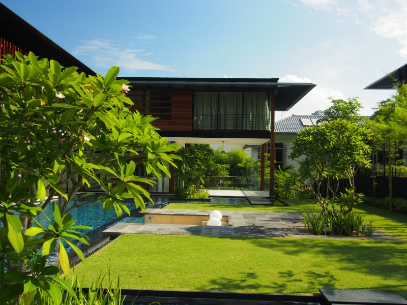 singapore architect guz design a green living space named Nathan