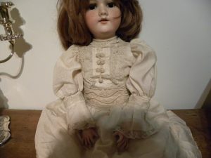 beautiful antique armand marseille 390 28 inche doll