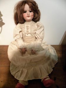 cute antique armand marseille 390 28 inche doll