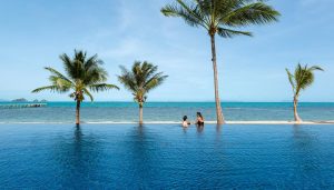 Samui Baan Taling Ngam Hotel infinity edge pool