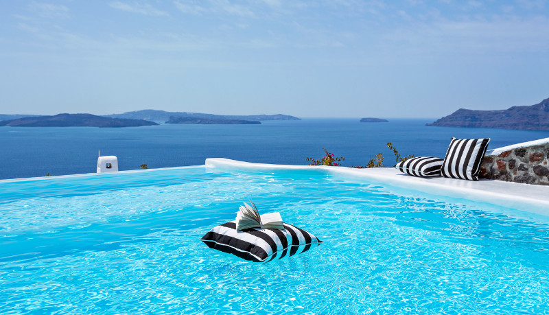 oia hotel santorini with endless pool