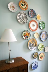 plate hanging on the wall as an interior decor on budget